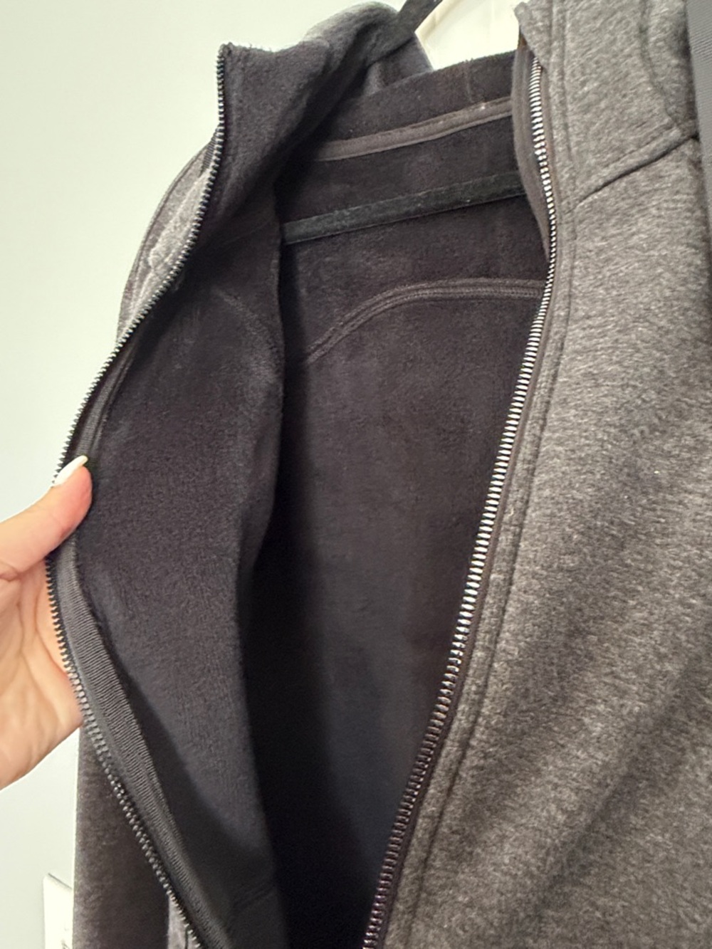 lululemon athletica Dark Gray Full‑Zip scuba Hoodie 10 like new fleece lined - Picture 3 of 4